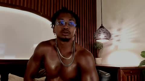 Snapshot of jamalmyst_ chatting on 05.19.26 online show from 05.19.26