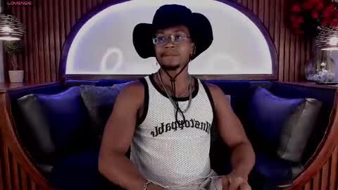 Snapshot of jamalmyst_ chatting on 05.25.26 online show from 05.25.26