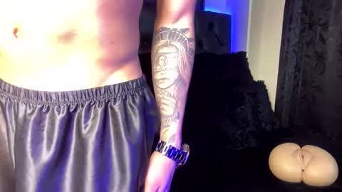 Snapshot of james1lee_ chatting on 01.15.25 LeonardoInsta LeonardoperezcoPvt open online show from 01.15.25