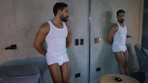 James Axel online show from 11.09.25