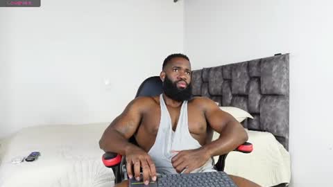 Snapshot of james_bbcmuscle chatting on 06.19.26 James BBC online show from 06.19.26