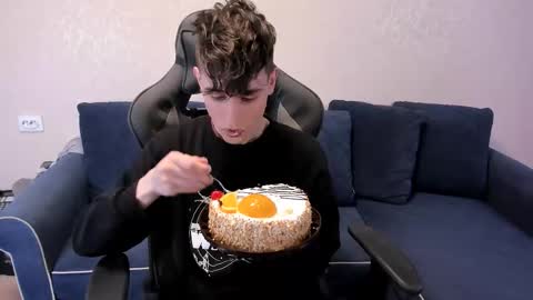 James online show from 11.04.25