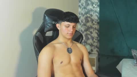 jamesgolden_ online show from 03.05.25