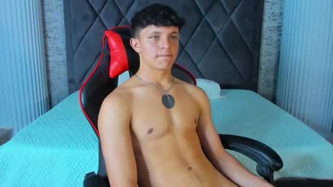 jamesgolden_ online show from 03.05.25