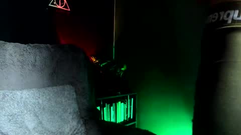 jamesgolden_ online show from 10.01.25