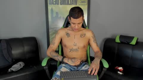 Jamesinked  online show from 01.14.25