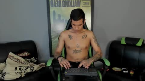 Jamesinked  online show from 02.17.25