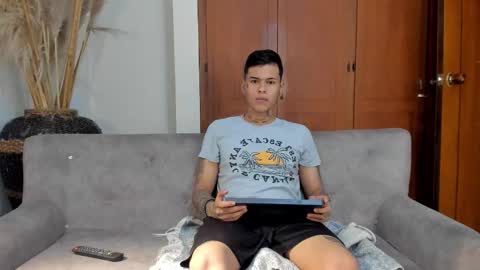 Jamesinked  online show from 11.09.25