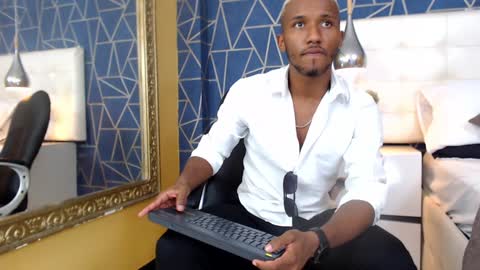 James  online show from 02.06.25