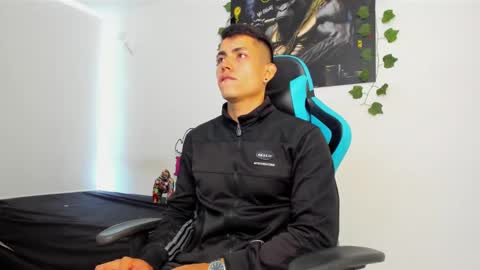 Jamess hott online show from 02.05.25