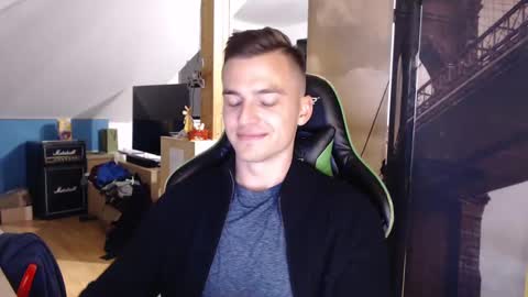 jamesss11158699 online show from 12.02.24