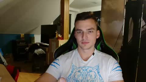 jamesss11158699 online show from 12.12.24