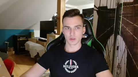 jamesss11158699 online show from 12.15.24