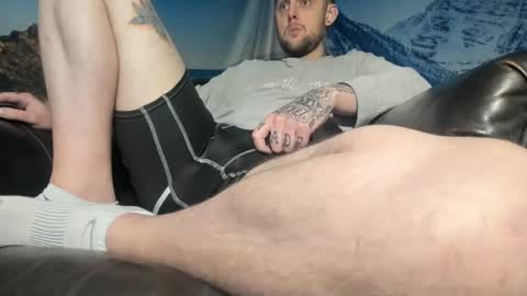 Snapshot of jamiejordan93 chatting on 12.21.24 OF - Jamiejordans online show from 12.21.24