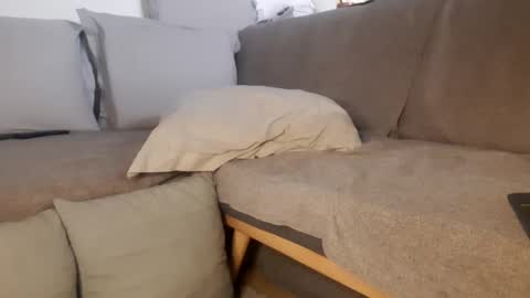 Snapshot of jamielonnas chatting on 12.22.24 Jamie Lonnas online show from 12.22.24