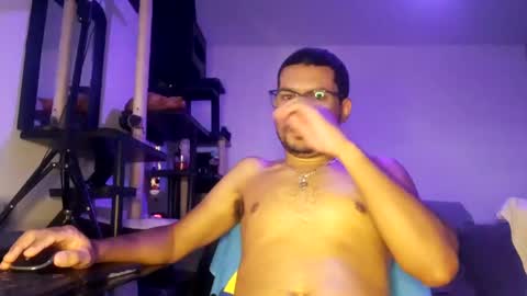 Snapshot of jamielonnas chatting on 01.31.25 Jamie Lonnas online show from 01.31.25