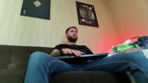 Robbie online show from 03.12.25