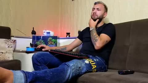 Robbie online show from 09.10.25