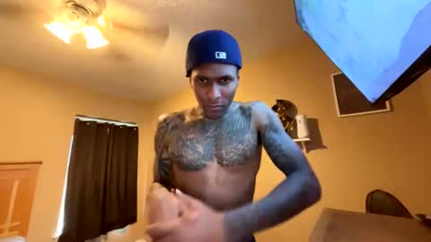 Snapshot of jamyien chatting on 12.02.25 jamyien online show from 12.02.25