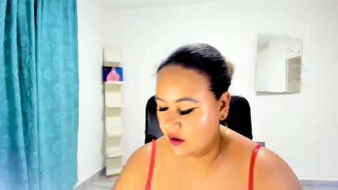 jan_milkhot online show from 09.29.25