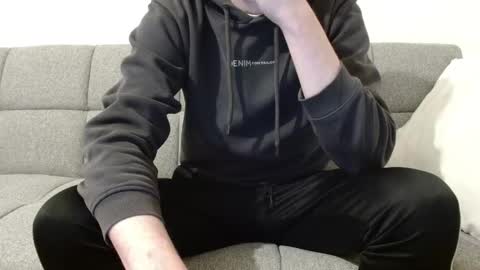 Snapshot of jan_the_man94 chatting on 01.12.25 Jan online show from 01.12.25