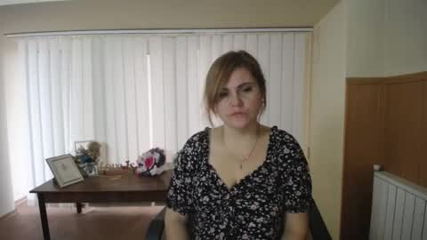 janaloveli online show from 12.15.24