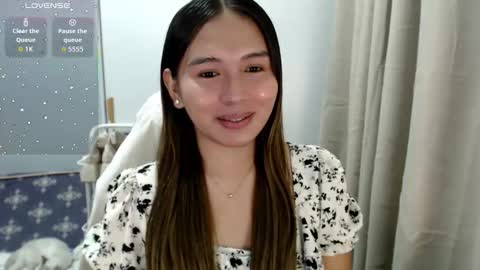 YOUR LOVELY JANE online show from 12.17.25