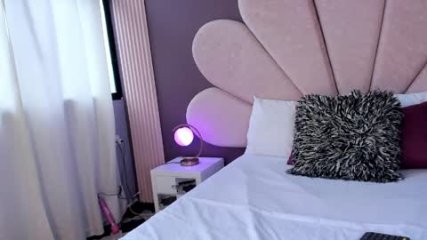 janedaviss online show from 04.06.26