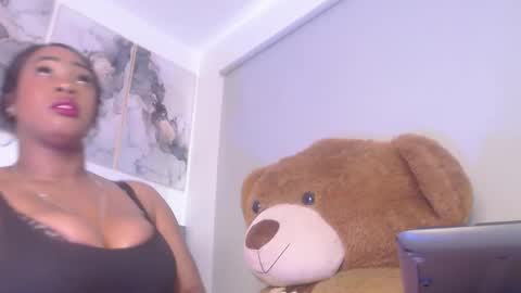 Snapshot of janeebony_ chatting on 10.23.25 Jane online show from 10.23.25