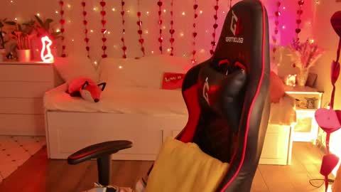 Snapshot of janegrey11 chatting on 02.15.25 Jane online show from 02.15.25