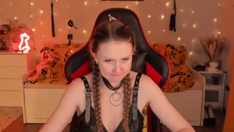 Snapshot of janegrey11 chatting on 09.15.25 Jane online show from 09.15.25