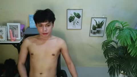 Snapshot of janenjay_1 chatting on 06.23.26 Jan 1 online show from 06.23.26