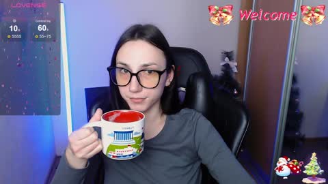 Snapshot of janeroger chatting on 12.25.24 Jane Roger online show from 12.25.24