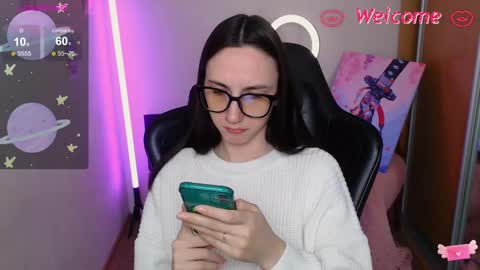 Snapshot of janeroger chatting on 02.26.25 Jane Roger online show from 02.26.25