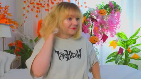 Diane online show from 11.08.25