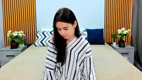 janicerivera online show from 04.17.26