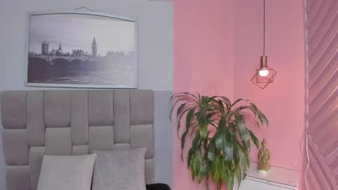 Janna online show from 12.16.25