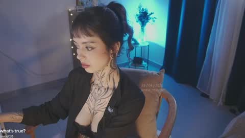   jmaybe e online show from 04.29.26