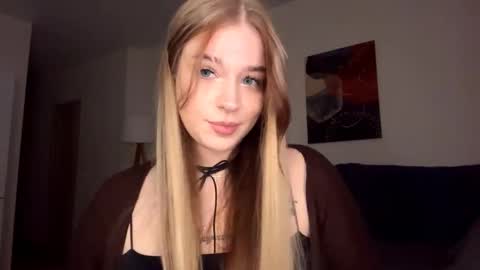 Janni online show from 10.17.25