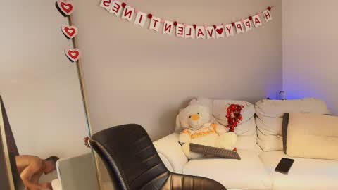 janomar01 online show from 02.14.26