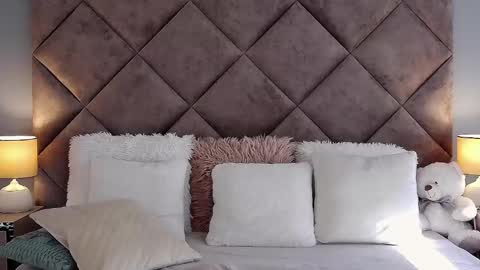 jaquelinemerlot online show from 10.08.25