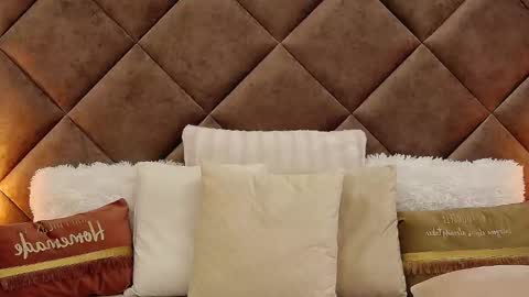 jaquelinemerlot online show from 11.19.25