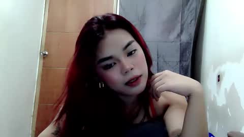 Snapshot of jas_thefoxgirl chatting on 05.31.26 jas_thefoxgirl online show from 05.31.26