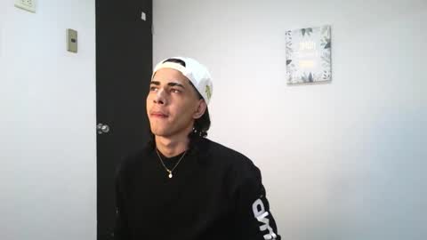 Snapshot of jash_7 chatting on 10.13.25 jash online show from 10.13.25