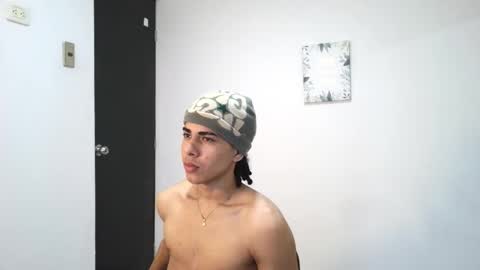 Snapshot of jash_7 chatting on 10.25.25 jash online show from 10.25.25