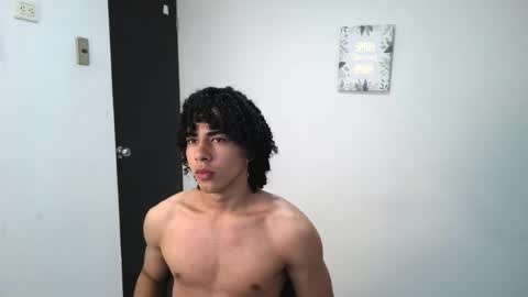 Snapshot of jash_7 chatting on 11.18.25 jash online show from 11.18.25