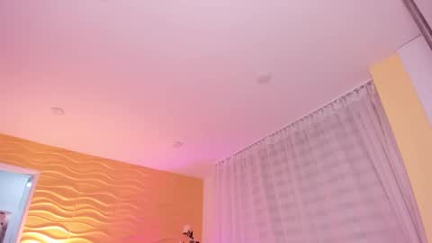 Snapshot of jasmiinevans chatting on 02.18.25 Jasmin Evans online show from 02.18.25