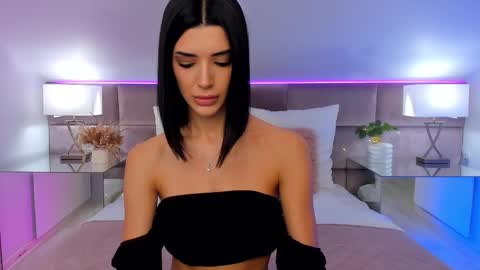 Jasmi online show from 10.18.25