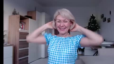 Jasmin room for people 40 online show from 12.22.24