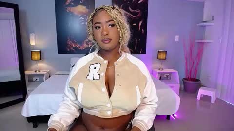 Snapshot of jasminecampbell chatting on 02.07.26 Instagram jasminecampbell1 online show from 02.07.26